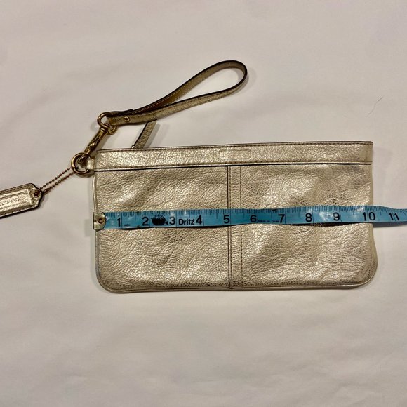 COACH Platinum Gold Metallic Lg Leather Wristlet Clutch 13276 Evening Formal Y2K - Picture 10 of 16